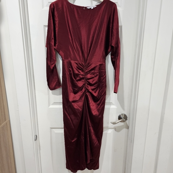 Veronica Beard Sabri Ruched Silk Midi Dress - Picture 3 of 8